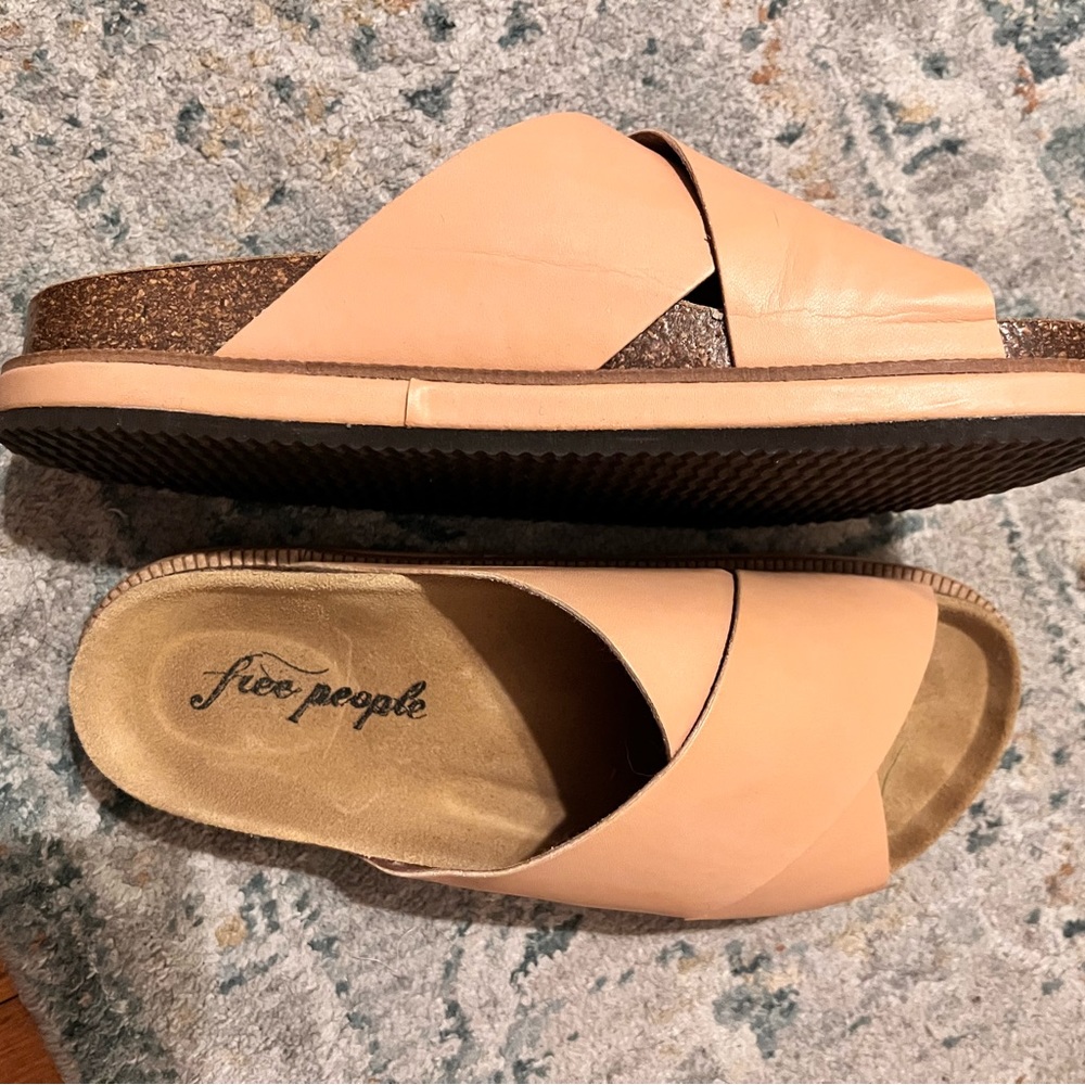Free People Tan Sandals with Cross-Strap Design